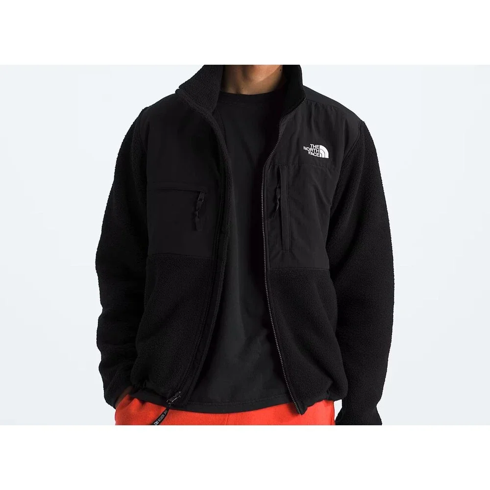 NWT The North Face Denali Jacket Men’s S Black Polartec 300 Fleece